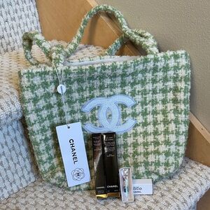 CHANEL Green and White Tweed Tote bundle